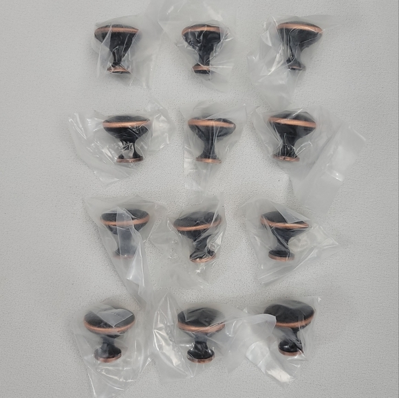 Lot Of 12 Liberty Garrett Oil Rubbed Bronze Cabinet Knobs With Copper Highlights - Picture 2 of 9